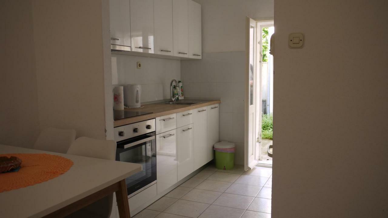 Apartment Tea Макарска Экстерьер фото